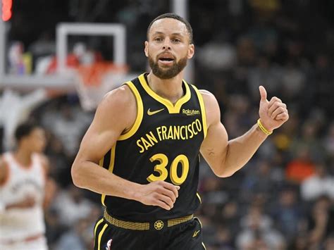 Curry scores 33 points, Warriors overcome .